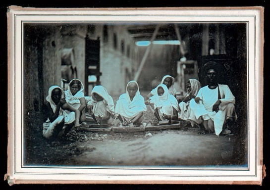 Women Grinding Paint - Calcutta c1845